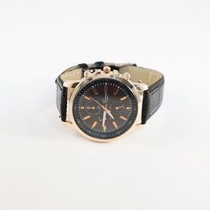 New Women’s Watch Black & rose gold trim & details
